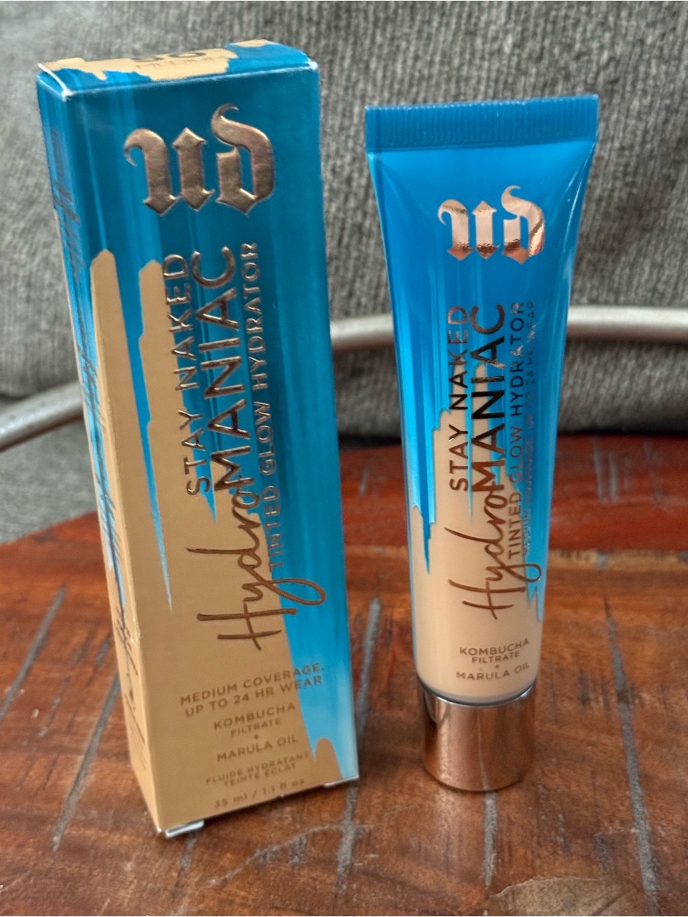 Urban Decay Stay Naked Hydro Maniac Tinted Glow Hydrator Shade 050 NIB *AUTH.